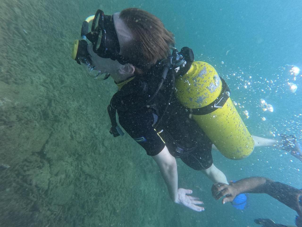Red Octopus Villa Унаватуна Экстерьер фото